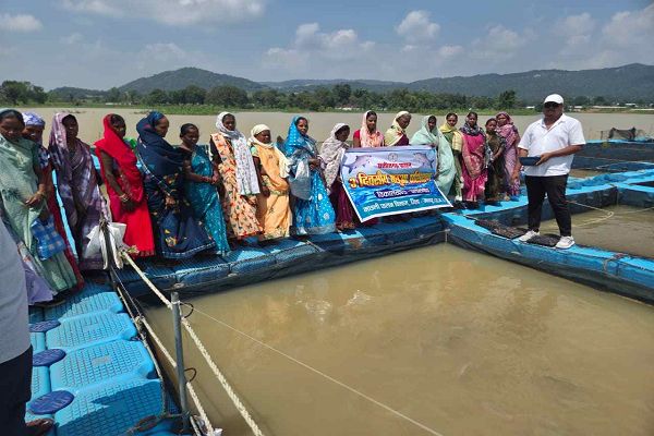 मत्स्य किसानों को दिया गया वैज्ञानिक मछली पालन का प्रशिक्षण
