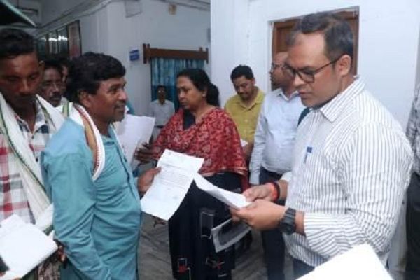 कलेक्टर जनदर्शन में 40 आवेदन प्राप्त, त्वरित निराकरण करने के दिए निर्देश
