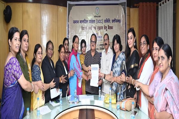यूसीसी पर महिलाओं ने रखी बेबाक राय