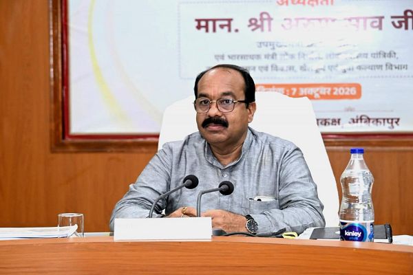 उप मुख्यमंत्री श्री अरुण साव ने की विकास कार्यों की प्रगति और योजनाओं के क्रियान्वयन की समीक्षा
