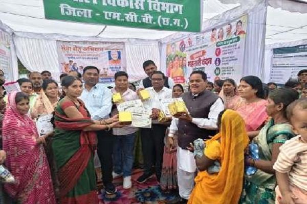 शिविर में विभागीय स्टॉलों के माध्यम से पात्र हितग्राहियों को मिल रही योजनाओं की जानकारी : यशवंती सिंह