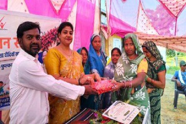 परसगढ़ी में आंगन मिलन सेवा कार्यक्रम में गूंजा सुपोषण और स्वच्छता का संदेश