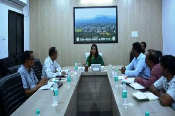किसानों की सुविधा और उपार्जन केंद्रों की व्यवस्थाएं समय पर पूर्ण करें : कलेक्टर तनुजा
