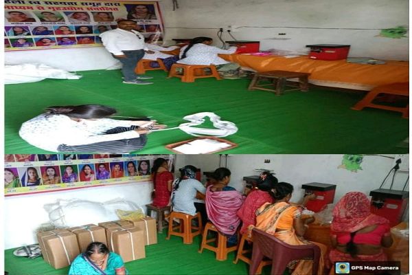  महिलाओं के हुनर से रोशन होंगे दीप, फूलबाती बनाकर आत्मनिर्भरता की नई इबारत लिख रहीं बेमेतरा की महिलाएं