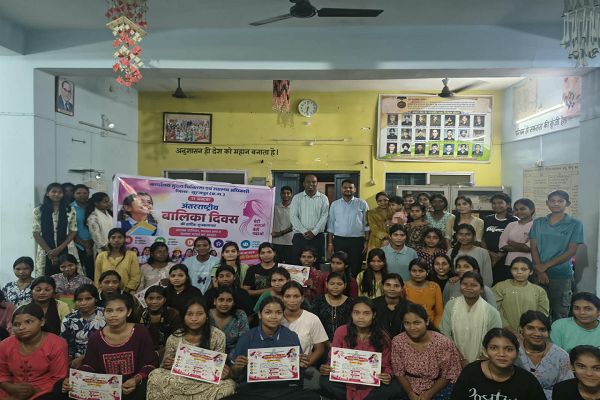  सेवा संकल्प अभियान एवं अंतरराष्ट्रीय बालिका दिवस पर बेटियों की कल्पनाओं ने भरे रंग, शिक्षा-सुरक्षा और समानता का दिया संदेश