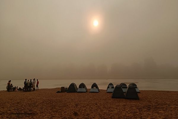 विशेष लेख : सेवा संकल्प अभियान :सोंढुर नदी के तट पर रिवर कैंपिंग से ग्रामीण पर्यटन को बढ़ावा देने की पहल