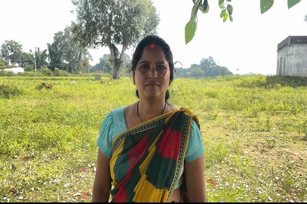 सेवा की कहानी : &rsquo;बकरी पालन से आत्मनिर्भरता की राह पर सुशीला कुर्रे&rsquo;