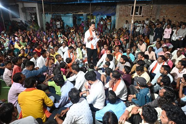 उप मुख्यमंत्री श्री विजय शर्मा ने मड़मड़ा में आंगनबाड़ी और अटल डिजिटल सेवा केंद्र का किया लोकार्पण