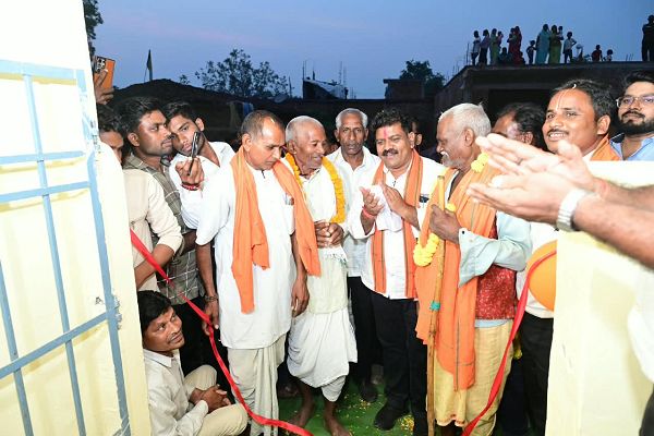 *भलपहरी और अचानकपुर में ग्रामीणों के बीच पहुंचे उप मुख्यमंत्री श्री विजय शर्मा, दी 48 लाख रुपए के विकास कार्यों की सौगात*