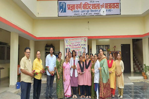 लीनेस क्लब द्वारा उत्कृष्ट कार्य