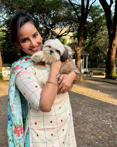  एण्डटीवी के कलाकारों ने इंटरनेशनल डॉग डे पर अपने प्यारे फरी फ्रेंड्स और उनके साथ खूबसूरत रिश्तों के बारे में बताया!