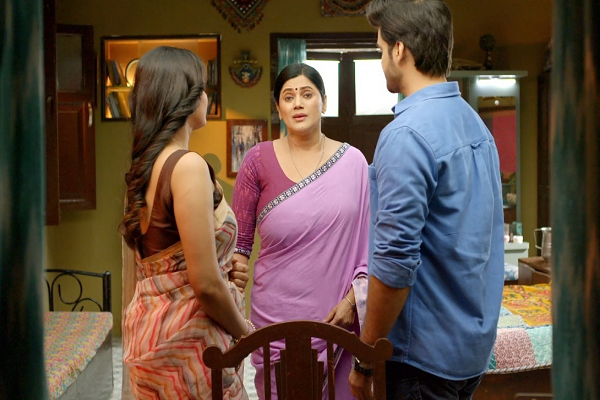 जश्न से लेकर अफरा-तफरी तक: सोनी सब के 'पुष्पा इम्पॉसिबल' में राशि की शादी ने पुष्पा को इमोशनल ब्रेकडाउन के कगार पर ला दिया 