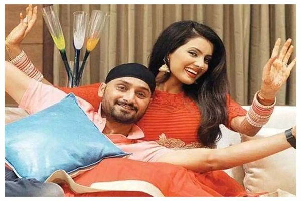 Harbhajan Singh की बायोपिक के लिए किस एक्टर को सबसे बेस्ट मानती हैं पत्नी Geeta Basra, वो पहले भी कर चुके हैं कई बायोपिक फिल्में &hellip;