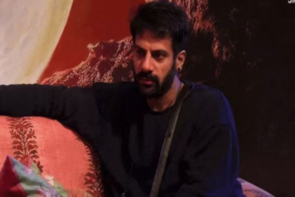  फिनाले से पहले Karanveer Mehra को मिली मां की चिट्ठी, पढ़ते ही रो रोकर हो गया बुरा हाल