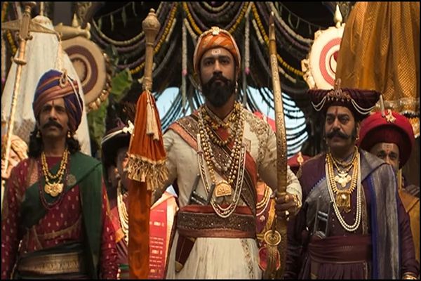 सोमवार को भी नहीं रुका छावा, 'सिकंदर' के आने से पहले करेगा इन फिल्मों की छुट्टी!