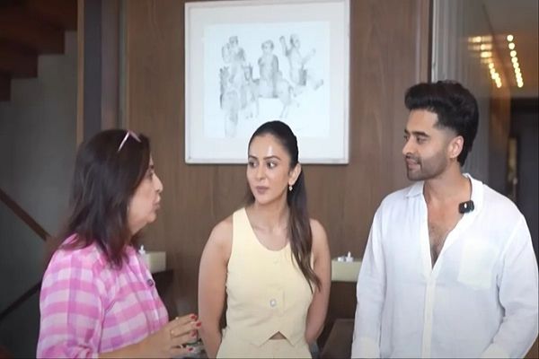 जैकी भगनानी के जले पर फराह खान ने छिड़का नमक, इशारों ही इशारों में किया रोस्ट