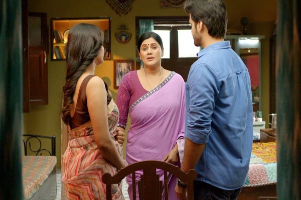 जश्न से लेकर अफरा-तफरी तक: सोनी सब के 'पुष्पा इम्पॉसिबल' में राशि की शादी ने पुष्पा को इमोशनल ब्रेकडाउन के कगार पर ला दिया 