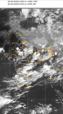 आज जगदलपुर में अच्छी वर्षा होने की प्रबल संभावना है ।   रायपुर में भी हल्की वर्षा होने की संभावना है ।