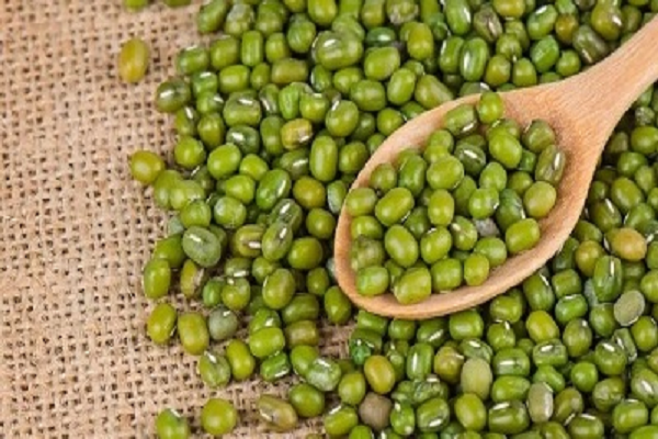 पोषक तत्वों से भरपूर है मूंग दाल