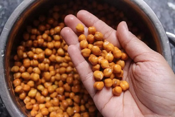 प्रोटीन से भरपूर है काले चने