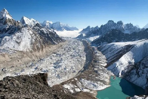 जलवायु बदलावों की गति थामने को जरूरी गंभीर पहल