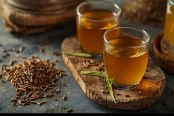 पाचन तंत्र के लिए कैसे काम करता है जीरा पानी?