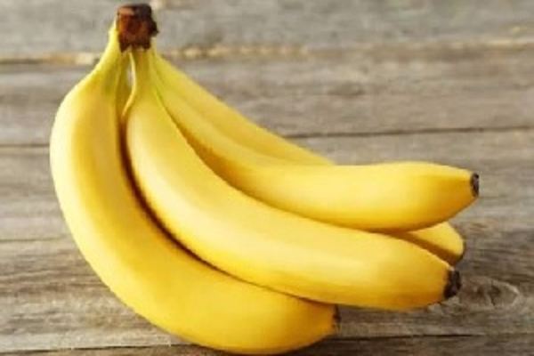 यूरिक एसिड की समस्या कम करता है केला