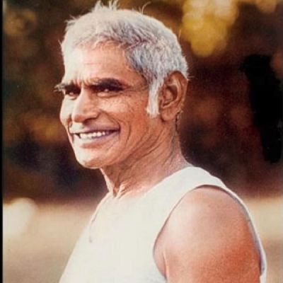 कुष्ठ रोग निवृत्ति के साधक, बाबा आमटे
