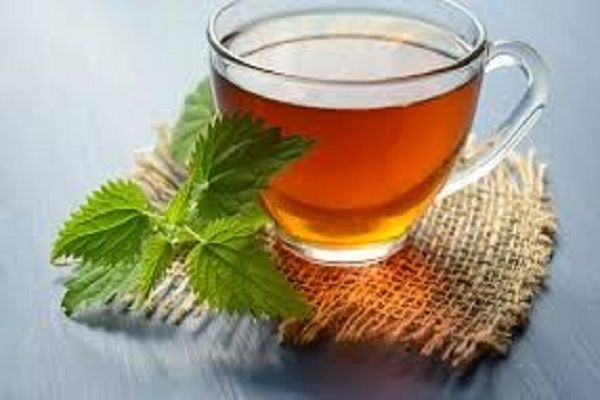 ग्रीन टी में नींबू मिलाकर पिएं