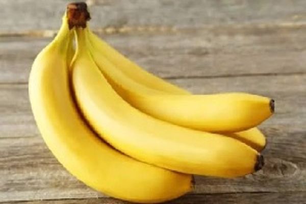 यूरिक एसिड की समस्या कम करता है केला