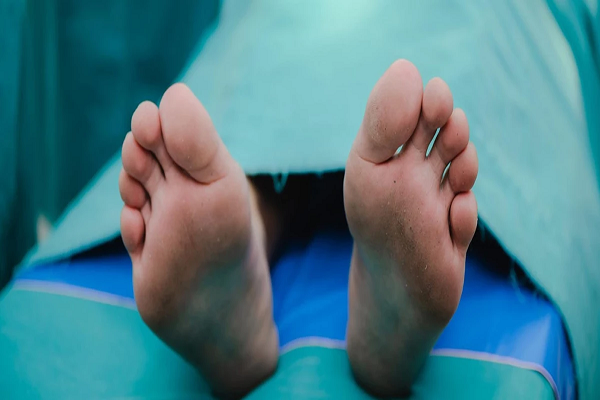 बहन पर बुरी नजर डालने वाले से दोस्ती की ... आधा घंटा फ्री फायर गेम खेला, फिर मौत के घाट उतारा