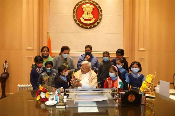 राजभवन में नव वर्ष मिलन कार्यक्रम, राज्यपाल ने दी नव वर्ष की शुभकामनाएँ