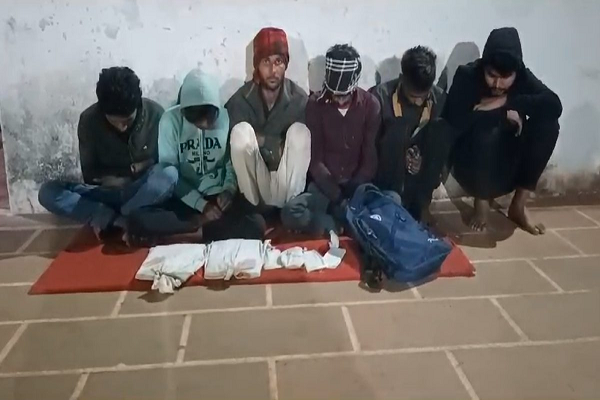 मोटी रकम और ऑनलाइन सट्टा का काला कारोबार: 6 सटोरिए गिरफ्तार, ऐसे चढ़े खाकी के हत्थे&hellip;