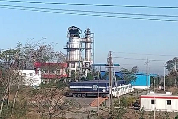 ग्रीन कॉरीडोर के माध्यम से रामकी कंपनी पंहुचा 337 टन जहरीला कचरा, कुछ मात्रा में जलाकर कोर्ट में पेश होगी रिपोर्ट, ग्रामीणों में दहशत