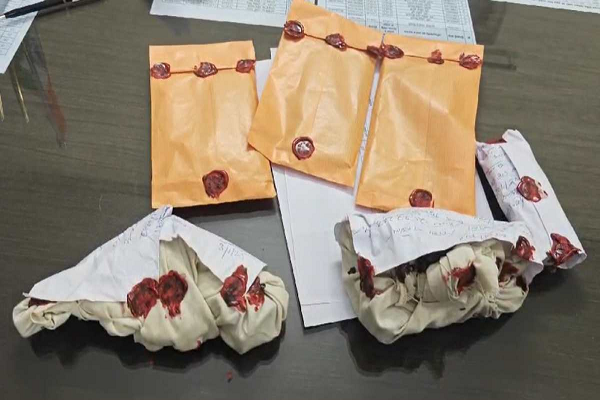 भाई की हत्या का बदला लेने बना अपराधीः बड़ी वारदात के पहले पिस्टल, रिवॉल्वर और चाकू के साथ तीन बदमाश गिरफ्तार, कई दिनों ने फैला रहे थे दहशत