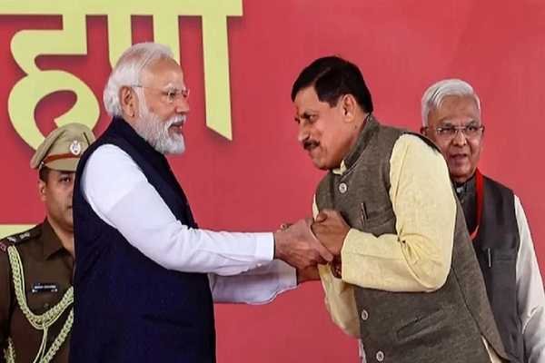  डबल इंजन के भरोसे मोहन सरकार