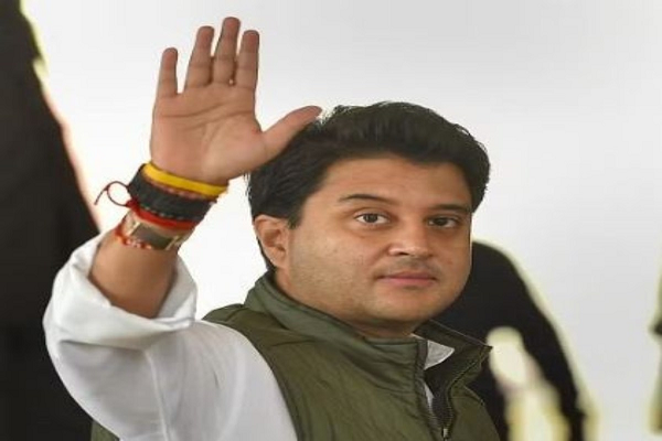 राहुल के कांग्रेस नेताओं के BJP में मिले होने बयान पर सिंधिया का तंजः कहा- 140 करोड़ जनता हमसे जुड़ी हुई उसमें सभी दल के लोग