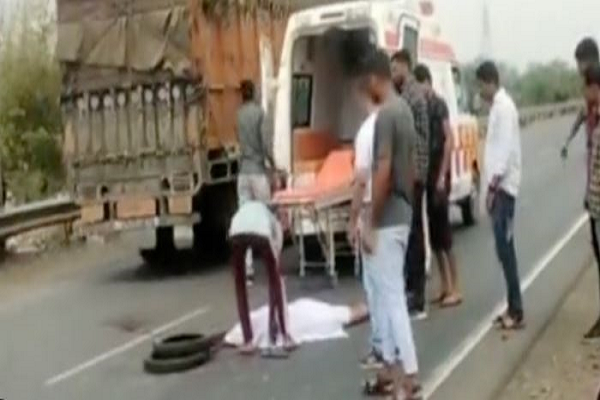  जबलपुर-मंडला रोड पर दुर्घटना, ट्राला ने सड़क पार कर रहे युवक को कुचला..!