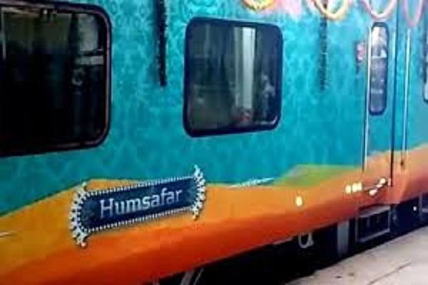 नॉन इंटरलॉकिंग कार्य के दौरान जबलपुर-संतरागाछी हमसफर एक्सप्रेस दो ट्रिप निरस्त