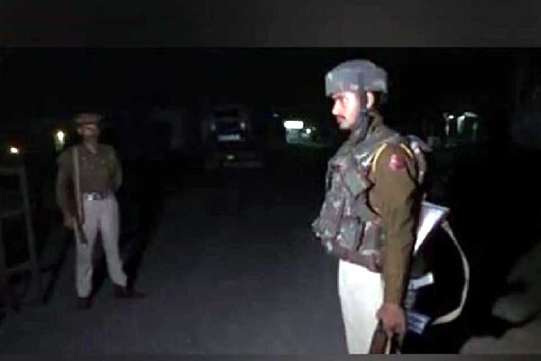 अंतरराष्ट्रीय सीमा पर पाक रेंजरों की गोलीबारी, बीएसएफ जवान घायल