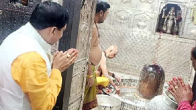  बाबा महाकाल की नगरी में अब दो 'राजा' कैसे रहेंगे.....? उज्जैन के मोहन यादव को लेकर कांग्रेस ने पूछा सवाल