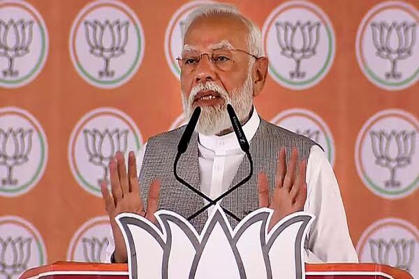 प्रधानमंत्री नरेन्द्र मोदी जी ने कांग्रेस को दी तीन चुनौतियां