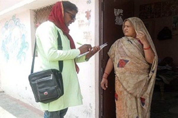 जल जीवन मिशन अंतर्गत ग्रामीणजनों को किया जा रहा जागरूक