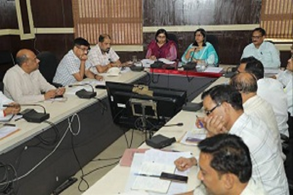 कलेक्ट्रेट कार्यालय के राजस्व रिकॉर्ड रूम में लगाए जायेंगे सीसीटीव्ही कैमरे