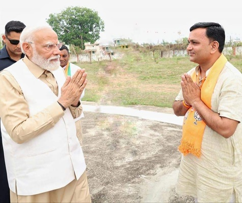 ऐतिहासिक नरेन्द्र मोदी ने ली लगतार तीसरी बार प्रधानमंत्री पद की शपथ : जैनेन्द्र कटरे