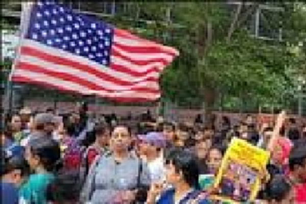 बांग्लादेश में हिंसा के खिलाफ ह्यूस्टन में हिंदुओं का प्रदर्शन