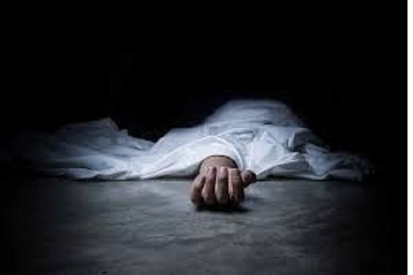 सेल्फी के चक्कर में दो दोस्तों की मौत