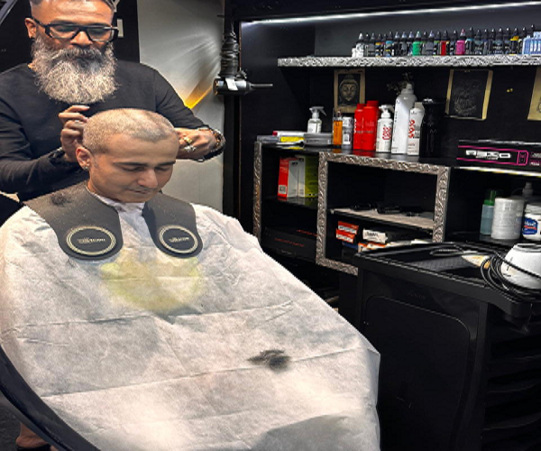 सोनी सब के 'तेनाली रामा' में अपनी भूमिका के लिए कृष्णा भारद्वाज ने अपने बाल मुंडवाए A logo of a company