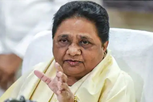 महाकुंभ पर मायावती ने सरकार से मांगा ये उपहार, गरीबों और बेरोजगारों को मिलेगा फायदा