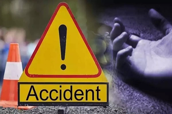 पार्किंग के दौरान बड़ा हादसा: बैरिकेटिंग तोड़ नीचे गिरी स्कार्पियों, दो की मौत, तीन गंभीर घायल 